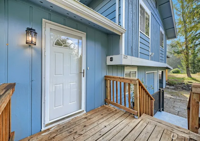 Photo 1 of Single family home for sale at 1225 Timber Trl Rd E, Port Orchard, WA 98366 | MLS# NWM2584943 | Listing updated on 2026-10-09