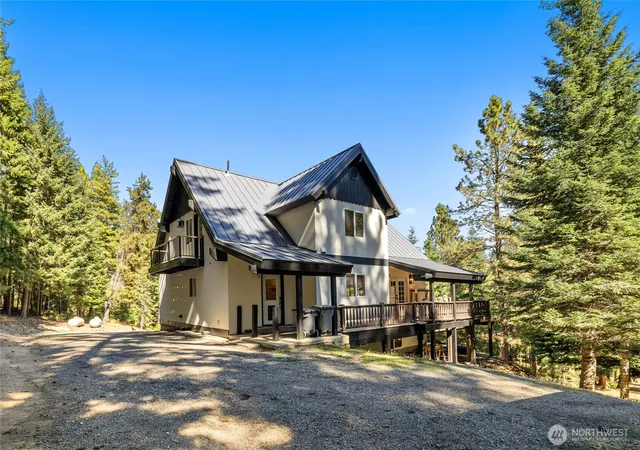 Photo 3 of Single family home for sale at 451 Wagon Wheel Rd, Cle Elum, WA 98922 | MLS# NWM2584945 | Listing updated on 2026-09-30