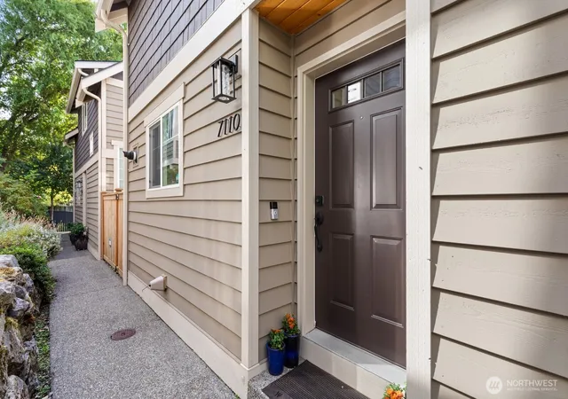 Photo 2 of Sale Pending at 7110 California Ave Sw, Seattle, WA 98136 | MLS# NWM2584949 | Listing updated on 2026-09-30