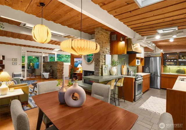 Photo 3 of Sale Pending at 13347 12th Avenue Ne, Seattle, WA 98125 | MLS# NWM2584975 | Listing updated on 2026-09-29