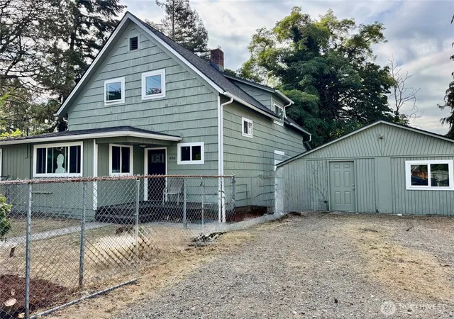 Photo 1 of Single family home for sale at 406 117th Street S, Tacoma, WA 98444 | MLS# NWM2584990 | Listing updated on 2026-09-21