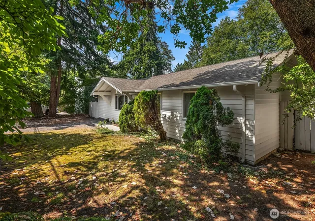 Single family home for sale at 8012 NE 128th Street, Kirkland, WA 98034 | MLS# NWM2584997