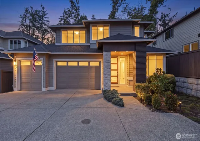 Single family home for sale at 35535 56th Avenue S, Auburn, WA 98001 | MLS# NWM2585007