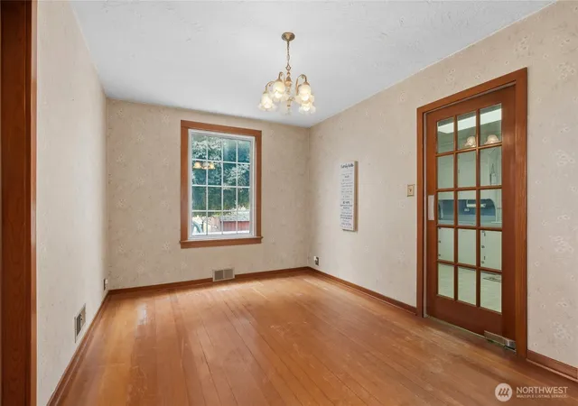 Photo 4 of Single family home for sale at 32244 Mohler Rd E, Mohler, WA 99154 | MLS# NWM2585016 | Listing updated on 2026-09-29