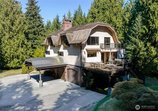 Photo 2 of Single family home for sale at 12202 Sw 164th Street, Vashon, WA 98070 | MLS# NWM2585022 | Listing updated on 2026-10-01