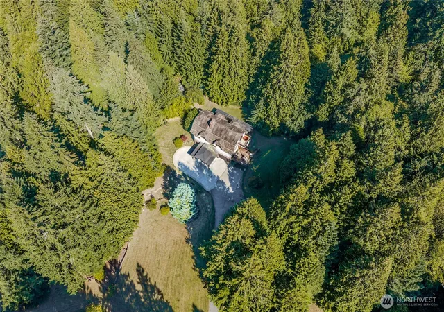 Photo 3 of Single family home for sale at 12202 Sw 164th Street, Vashon, WA 98070 | MLS# NWM2585022 | Listing updated on 2026-10-01