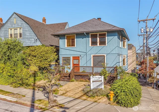 Single family home for sale at 700 Warren Ave N, Seattle, WA 98109 | MLS# NWM2585028