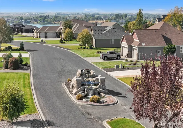 Photo 3 of Land for sale at 7524 Dune Lake Rd SE, Moses Lake, WA 98837 | MLS# NWM2585038 | Listing updated on 2026-09-23