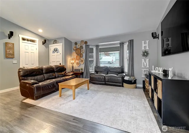 Photo 4 of Single family home for sale at 13017 25th Avenue SE, Everett, WA 98208 | MLS# NWM2585051 | Listing updated on 2026-10-02
