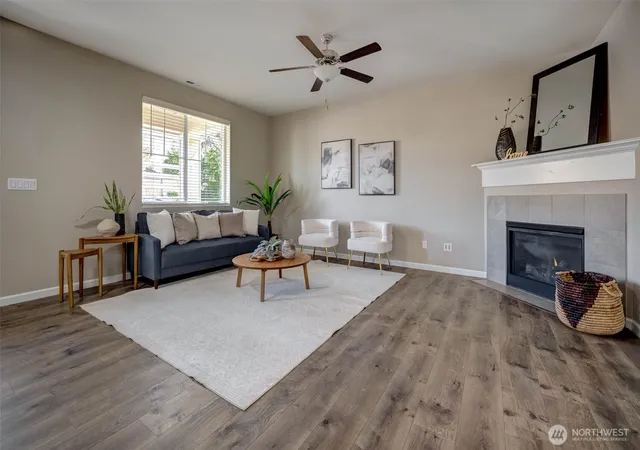 Photo 3 of Single family home for sale at 5510 87th Avenue Ne, Marysville, WA 98270 | MLS# NWM2585055 | Listing updated on 2026-09-27