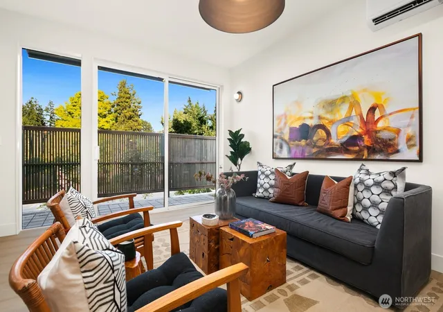 Photo 4 of Single family home for sale at 5053 35th Avenue SW, Seattle, WA 98126 | MLS# NWM2585060 | Listing updated on 2026-09-22