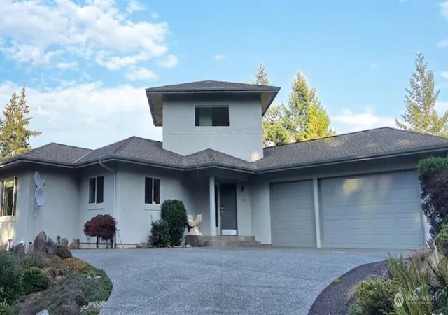Photo 2 of Single family home for sale at 152 Dunsmuir Rd, Port Ludlow, WA 98365 | MLS# NWM2585069 | Listing updated on 2026-09-27