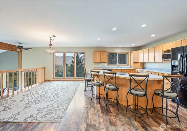Photo 4 of Single family home for sale at 4113 Mission Crk Rd, Cashmere, WA 98815 | MLS# NWM2585074 | Listing updated on 2026-09-21