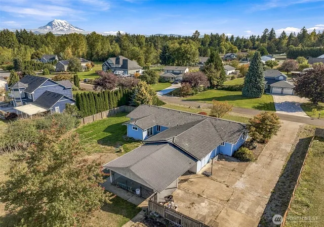 Photo 3 of Single family home for sale at 13903 229th Street Ct E, Graham, WA 98338 | MLS# NWM2585083 | Listing updated on 2026-10-03