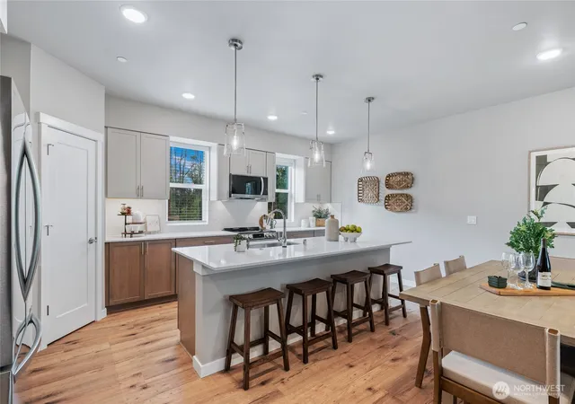 Photo 4 of Townhouse for sale at 14424 Madison Way #J4, Lynnwood, WA 98087 | MLS# NWM2585086 | Listing updated on 2026-09-30