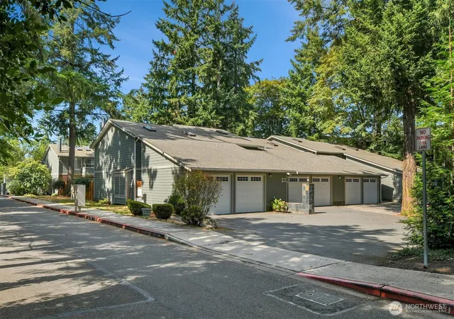 Photo 4 of Condo for sale at 15406 NE 15th Place #24, Bellevue, WA 98007 | MLS# NWM2585088 | Listing updated on 2026-10-02