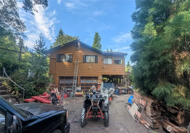 Photo 1 of Sale Pending at 163 Loop Rd, Centralia, WA 98531 | MLS# NWM2585102 | Listing updated on 2026-09-24