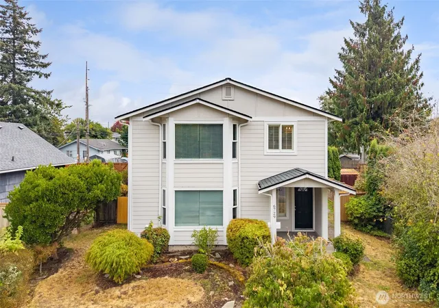 Single family home for sale at 6729 S Mason Ave, Tacoma, WA 98409 | MLS# NWM2585106