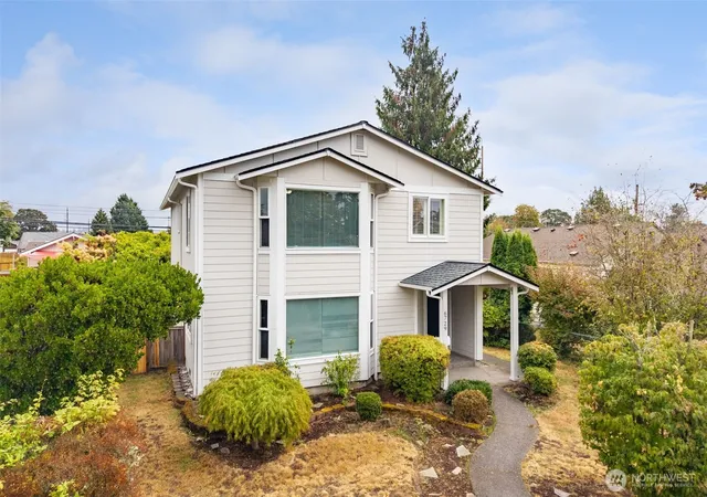 Photo 2 of Single family home for sale at 6729 S Mason Ave, Tacoma, WA 98409 | MLS# NWM2585106 | Listing updated on 2026-09-28