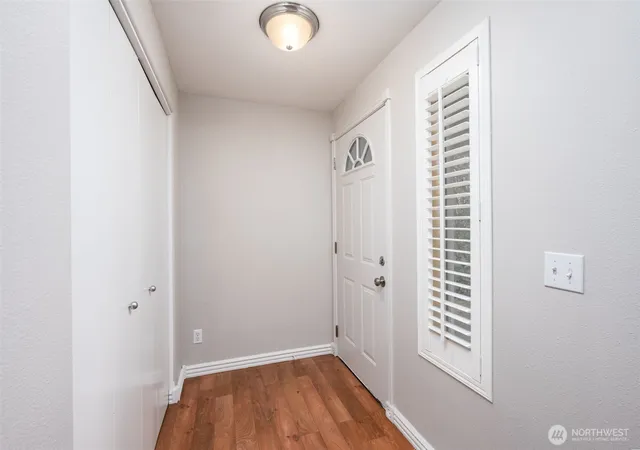 Photo 4 of Single family home for sale at 6729 S Mason Ave, Tacoma, WA 98409 | MLS# NWM2585106 | Listing updated on 2026-09-28
