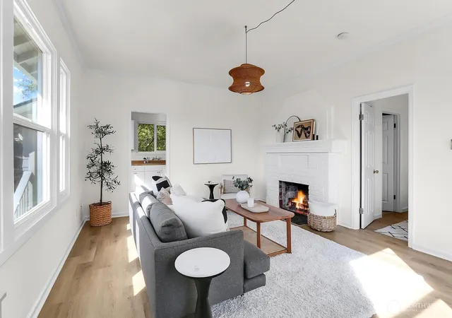 Photo 4 of Sale Pending at 4720 S Findlay St, Seattle, WA 98118 | MLS# NWM2585119 | Listing updated on 2026-10-02