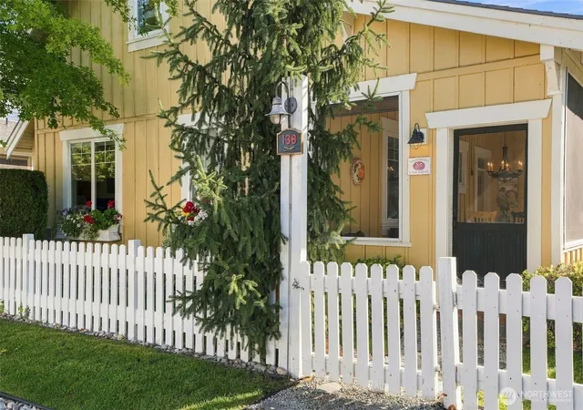 Photo 2 of Single family home for sale at 138 Malarkey Ln, Oroville, WA 98844 | MLS# NWM2585123 | Listing updated on 2026-09-28