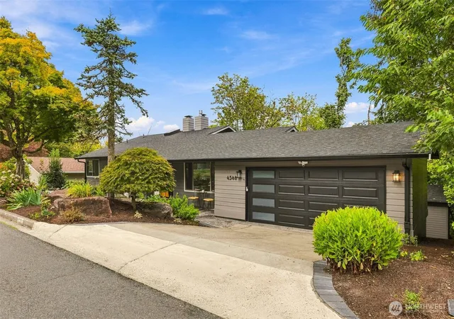Photo 4 of Single family home for sale at 4548 144th Avenue SE, Bellevue, WA 98006 | MLS# NWM2585132 | Listing updated on 2026-10-01