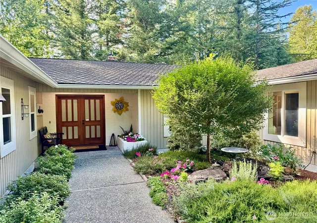 Photo 3 of Single family home for sale at 26636 Southeast 31st, Sammamish, WA 98075 | MLS# NWM2585136 | Listing updated on 2026-10-02