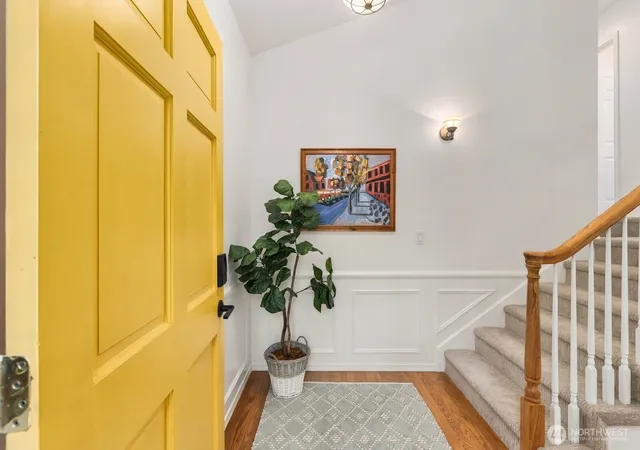 Photo 3 of Sale Pending at 5622 46th Avenue Sw, Seattle, WA 98136 | MLS# NWM2585156 | Listing updated on 2026-09-28