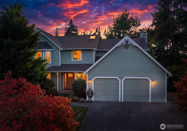 Photo 1 of Single family home for sale at 833 15th Court, Mukilteo, WA 98275 | MLS# NWM2585163 | Listing updated on 2026-10-16