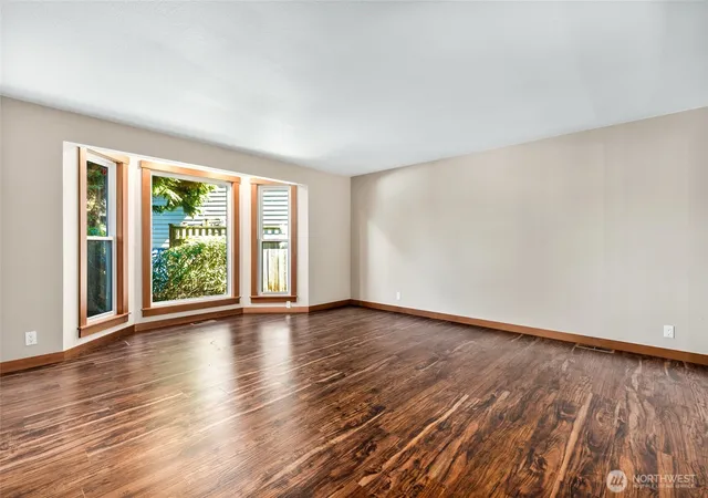 Photo 3 of Single family home for sale at 833 15th Court, Mukilteo, WA 98275 | MLS# NWM2585163 | Listing updated on 2026-09-29