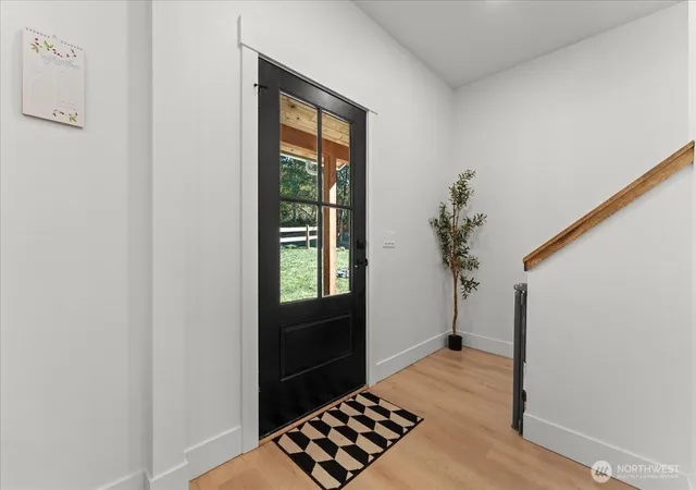 Photo 4 of Single family home for sale at 108 David Dean Dr, Kalama, WA 98625 | MLS# NWM2585168 | Listing updated on 2026-10-01