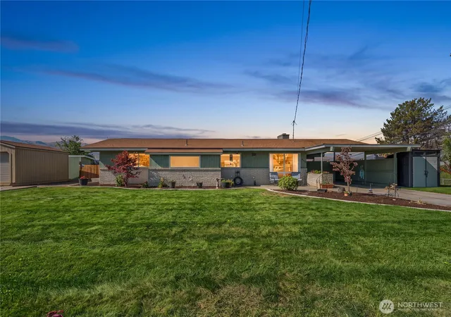 Photo 1 of Single family home for sale at 1226 N Ashland Ave, East Wenatchee, WA 98802 | MLS# NWM2585182 | Listing updated on 2026-09-23