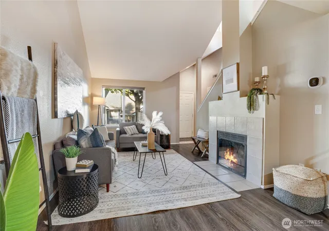 Photo 2 of Townhouse for sale at 1301 NW Slate Ln #103, Silverdale, WA 98383 | MLS# NWM2585195 | Listing updated on 2026-09-21