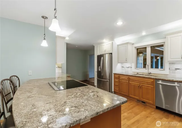 Photo 4 of Single family home for sale at 117 Sandy Blvd, Centralia, WA 98531 | MLS# NWM2585213 | Listing updated on 2026-09-29