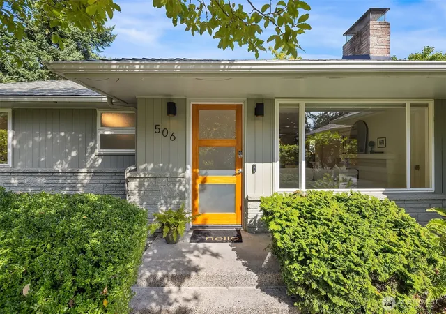 Photo 2 of Sale Pending at 506 N 141st Street, Seattle, WA 98133 | MLS# NWM2585217 | Listing updated on 2026-10-01