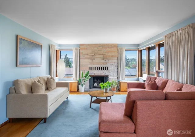 Photo 3 of Sale Pending at 9612 55th Avenue S, Seattle, WA 98118 | MLS# NWM2585221 | Listing updated on 2026-10-23