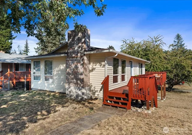 Photo 2 of Sale Pending at 1351 S Highland, Tacoma, WA 98465 | MLS# NWM2585223 | Listing updated on 2026-09-24