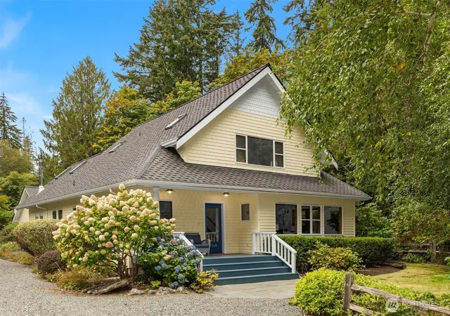 Photo 1 of Sale Pending at 7349 Madrona Dr Ne, Bainbridge Island, WA 98110 | MLS# NWM2585235 | Listing updated on 2026-09-26