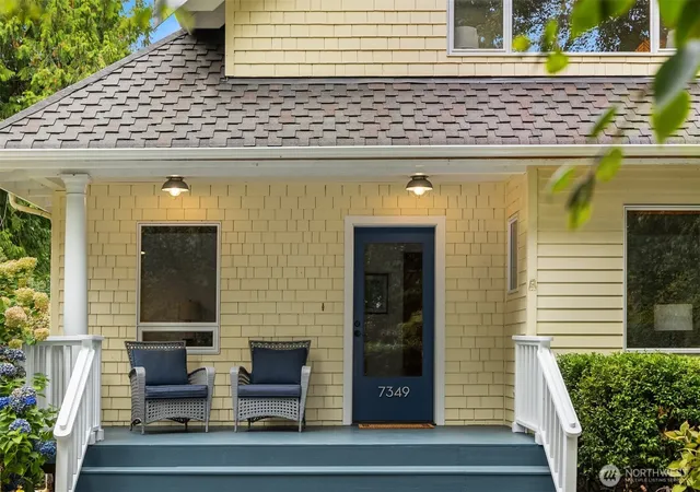 Photo 3 of Sale Pending at 7349 Madrona Dr Ne, Bainbridge Island, WA 98110 | MLS# NWM2585235 | Listing updated on 2026-09-26