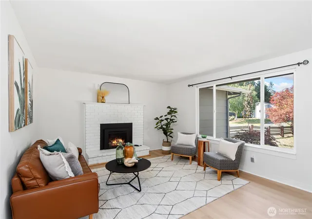 Photo 3 of Sale Pending at 1022 Logan St, Port Townsend, WA 98368 | MLS# NWM2585237 | Listing updated on 2026-09-27