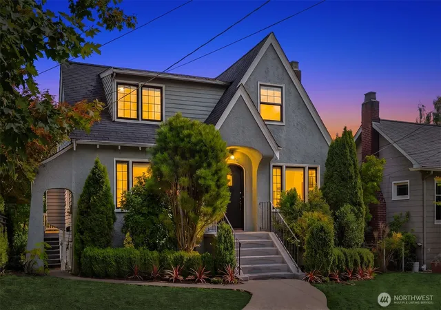 Single family home for sale at 5208 36th Avenue NE, Seattle, WA 98105 | MLS# NWM2585240