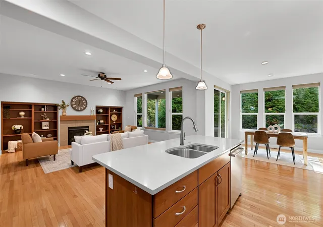 Photo 4 of Single family home for sale at 2208 Westcott St, Bellingham, WA 98229 | MLS# NWM2585243 | Listing updated on 2026-09-29