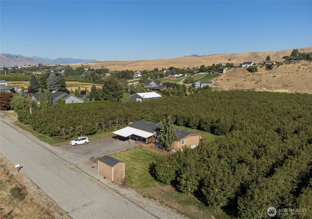 Photo 1 of Manufactured home for sale at 2931 5th Street Ne, East Wenatchee, WA 98802 | MLS# NWM2585251 | Listing updated on 2026-09-24