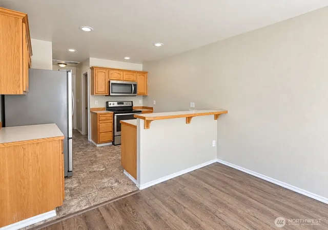 Photo 4 of Townhouse for sale at 6110 209th Street NE #3, Arlington, WA 98223 | MLS# NWM2585262 | Listing updated on 2026-09-24