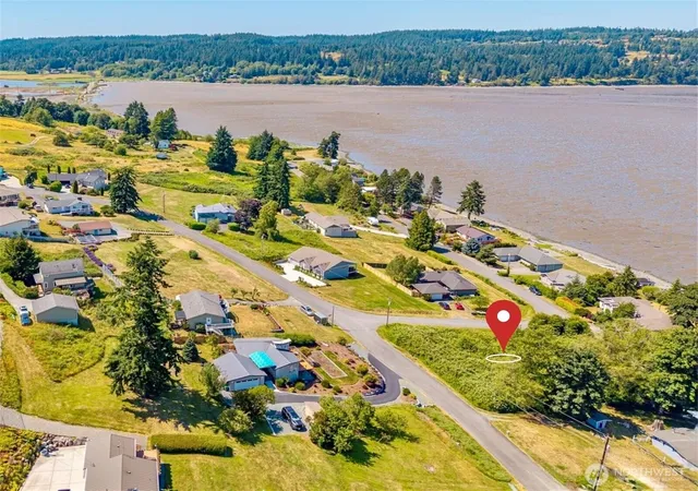 Photo 2 of Land for sale at 651 E Maplewood Loop, Oak Harbor, WA 98277 | MLS# NWM2585267 | Listing updated on 2026-09-21