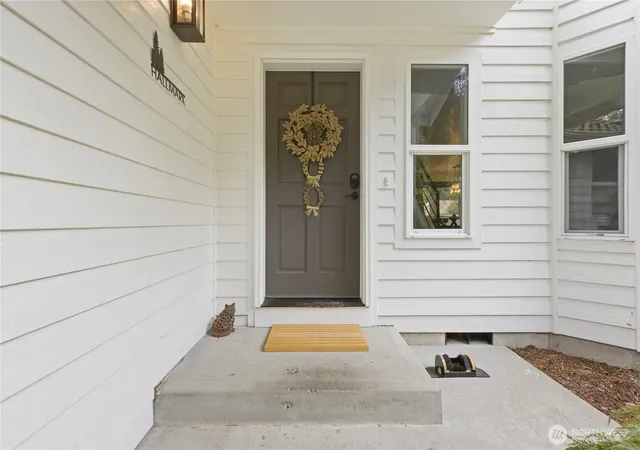 Photo 2 of Single family home for sale at 8942 49th Court Ne, Olympia, WA 98516 | MLS# NWM2585286 | Listing updated on 2026-09-28