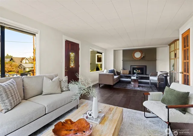 Photo 2 of Single family home for sale at 11237 84th Avenue S, Seattle, WA 98178 | MLS# NWM2585287 | Listing updated on 2026-09-22