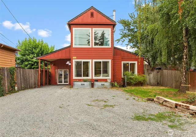 Photo 2 of Single family home for sale at 9682 Beacon Ave S, Seattle, WA 98118 | MLS# NWM2585292 | Listing updated on 2026-10-01