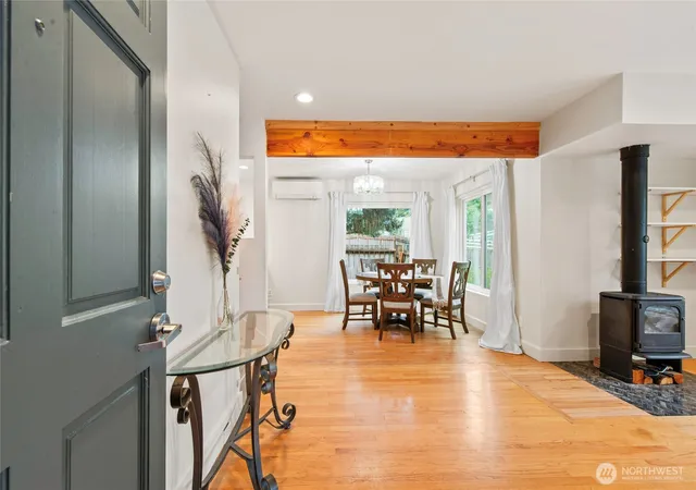 Photo 4 of Single family home for sale at 9682 Beacon Ave S, Seattle, WA 98118 | MLS# NWM2585292 | Listing updated on 2026-10-01